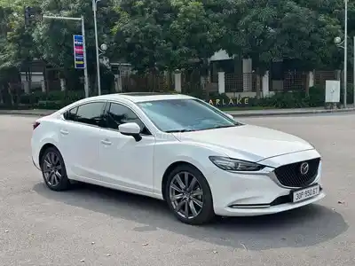 Mazda 6 2022 2.0 Premium цвет белый пробег 40 тыс. км