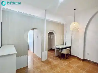 Апартаменты с 2 спальнями, 2 антресолями и отдельной кухней