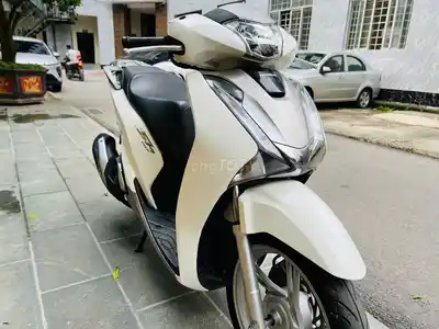 Honda SH белый 125 2019, в отличном и новом состоянии