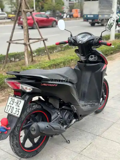 Honda Vision 2020 Черный с малым пробегом как новый
