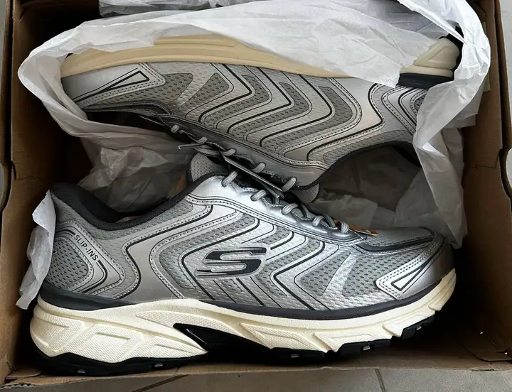 Кроссовки Skechers Stamina Sport US 12