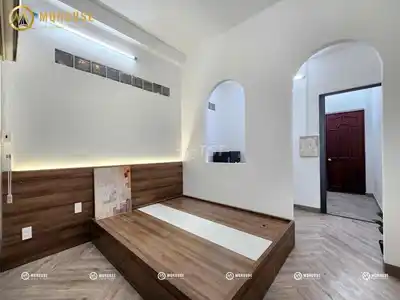 Комната с мебелью рядом с HUFLIT на Ly Thuong Kiet, 10-й округ