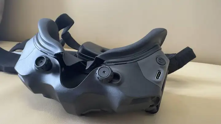 DJI Goggles 3