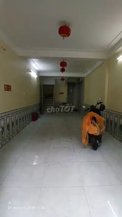 Аренда целого дома в Банг Лиет, 40м² х 5 этажей, 12 млн/месяц