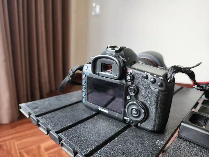 Canon EOS 5D Mark III с объективом 24-105