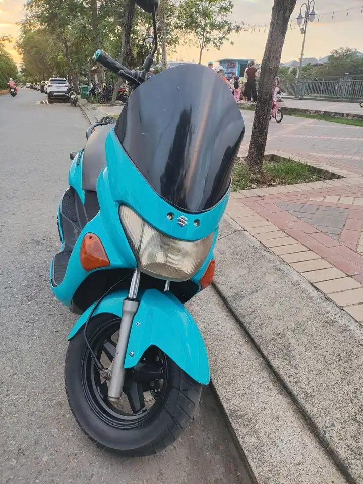 Suzuki Epicuro 152CC