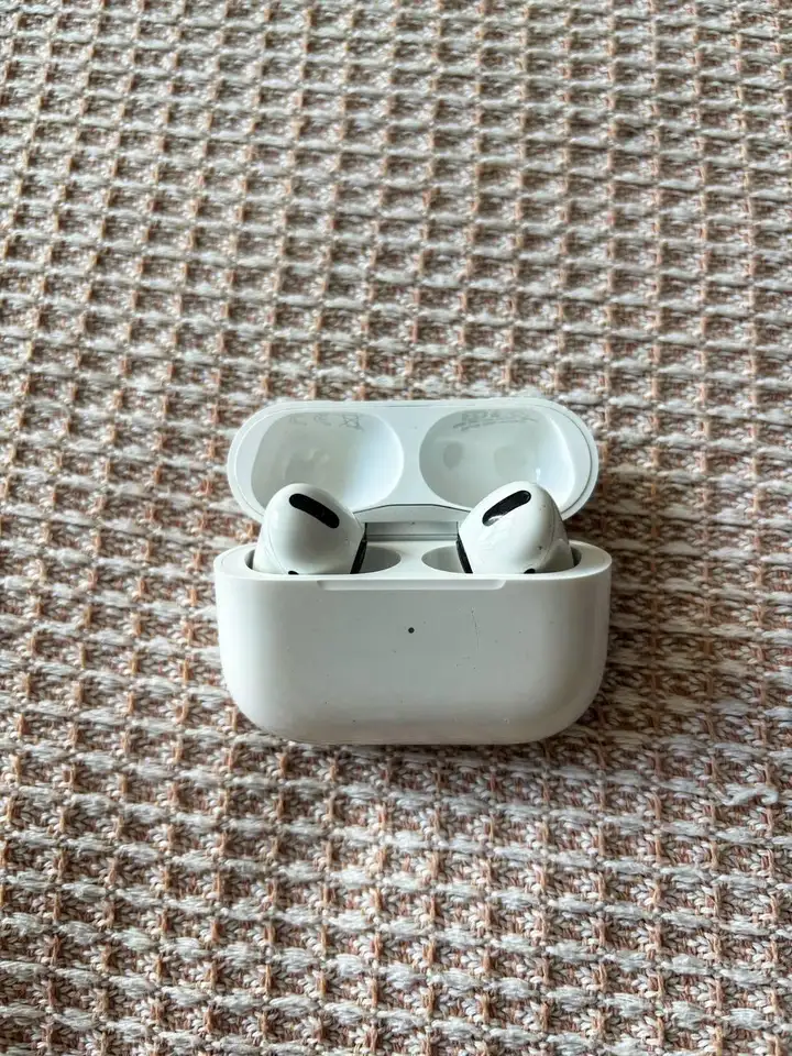 Пароочиститель ручной, AirPods Pro 2