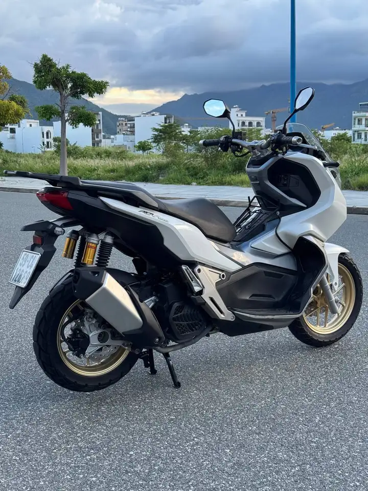 Honda Adv 150 ABS 2022