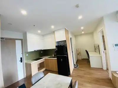 Апартаменты 1К+ I1 в Vinhomes Smart City, вид на озеро, с мебелью
