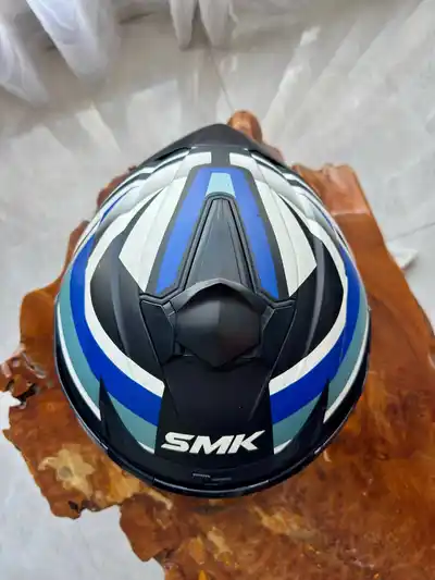 Шлемы SMK Typhoon и Yohe