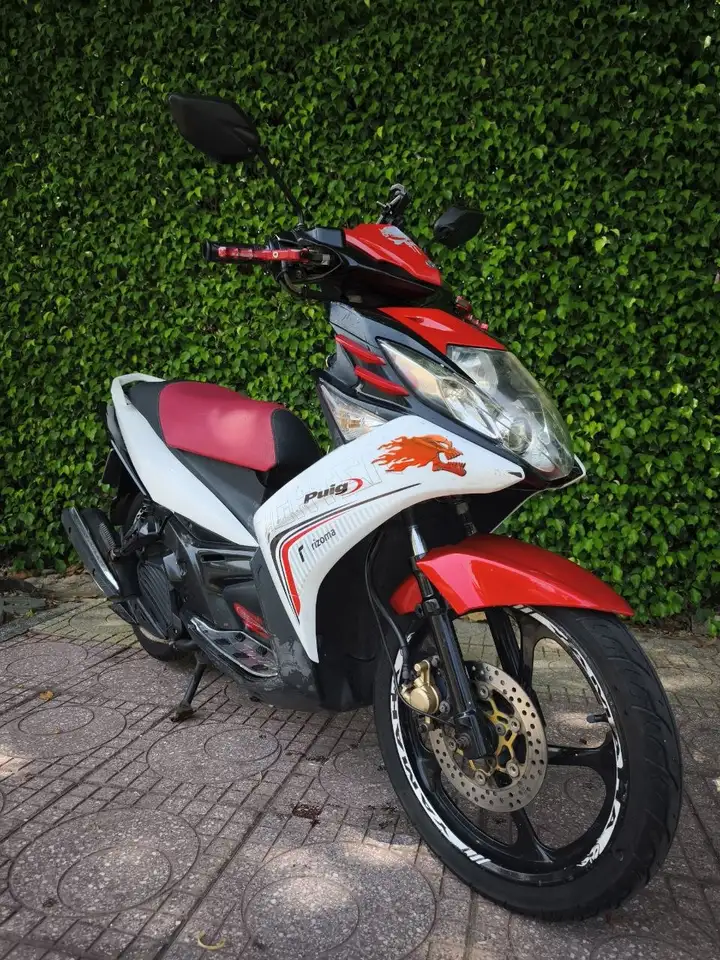 Yamaha Nouvo 5