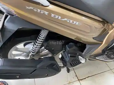 Honda Air Blade Fi 125 куб. см, 2017 г., бронзовое золото