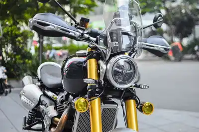 Triumph Scrambler 1200 XE 2025 1300 km Черный
