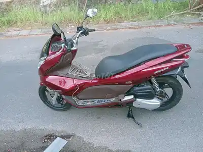 Honda PCX 2012 красный, сборка Таиланд