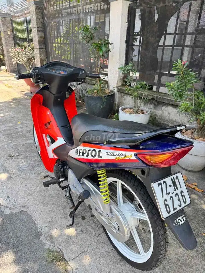 Honda Wave Repsol красно-сине-белая, китайская сборка
