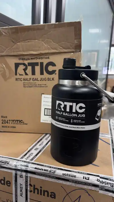 Термокувшин RTIC Half Gallon 1,9 л