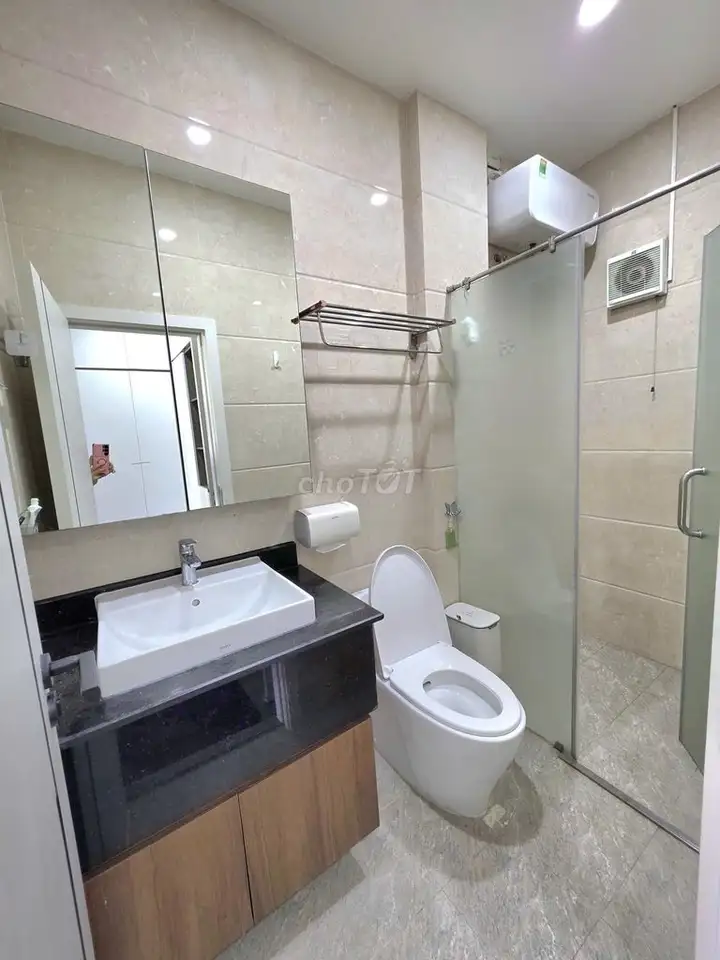 🏡 Дом целиком, 1 этаж, Тиеу Ла, Хоа Кыонг – 3 спальни, мебель новая 95%✨*