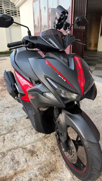 Yamaha NVX 155 Speciale