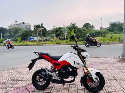 Honda MSX125 2022 белый, красный 7000 км