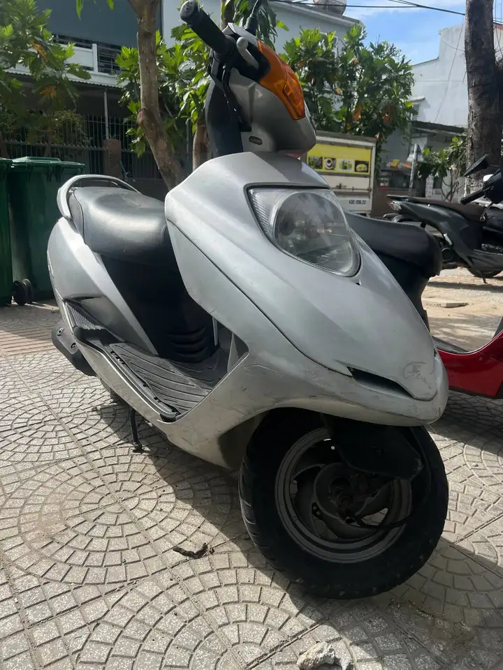 Honda Spacy 100cc, Honda Lead 110cc
