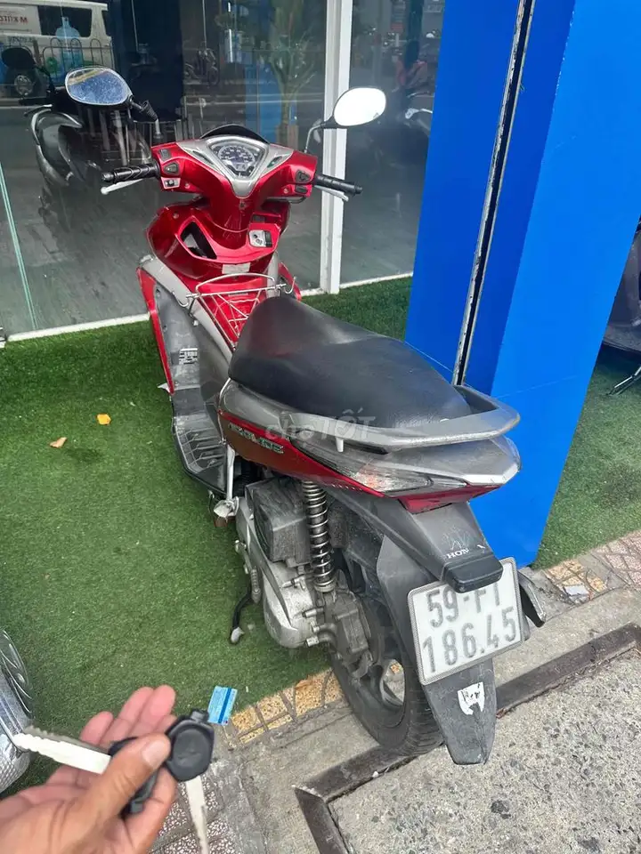 Honda Air Blade Fi 2011 Красно-Серебристо-Черный