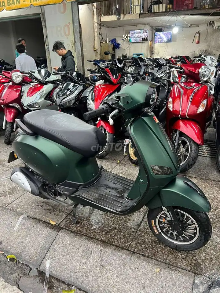Vespa 50cc 2025 Синий Б/У