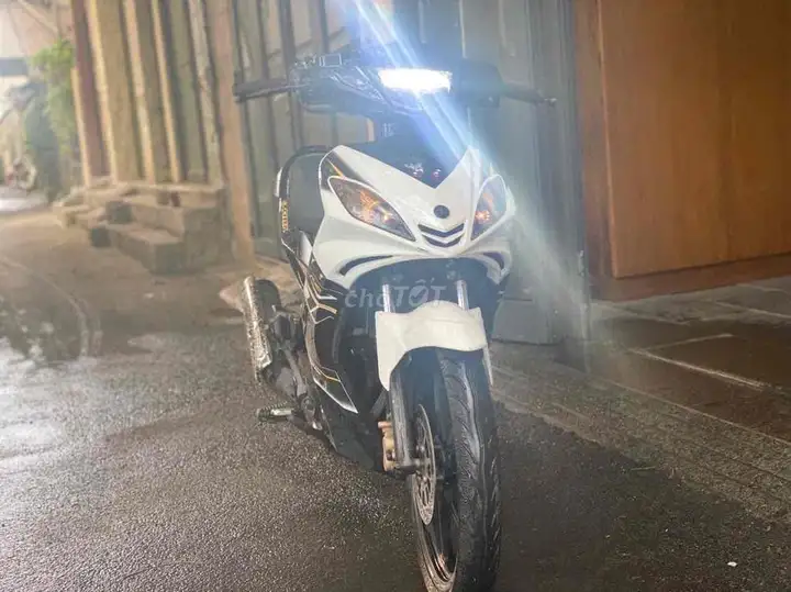 Yamaha Exciter 135 2014 белый черный, ручное сцепление