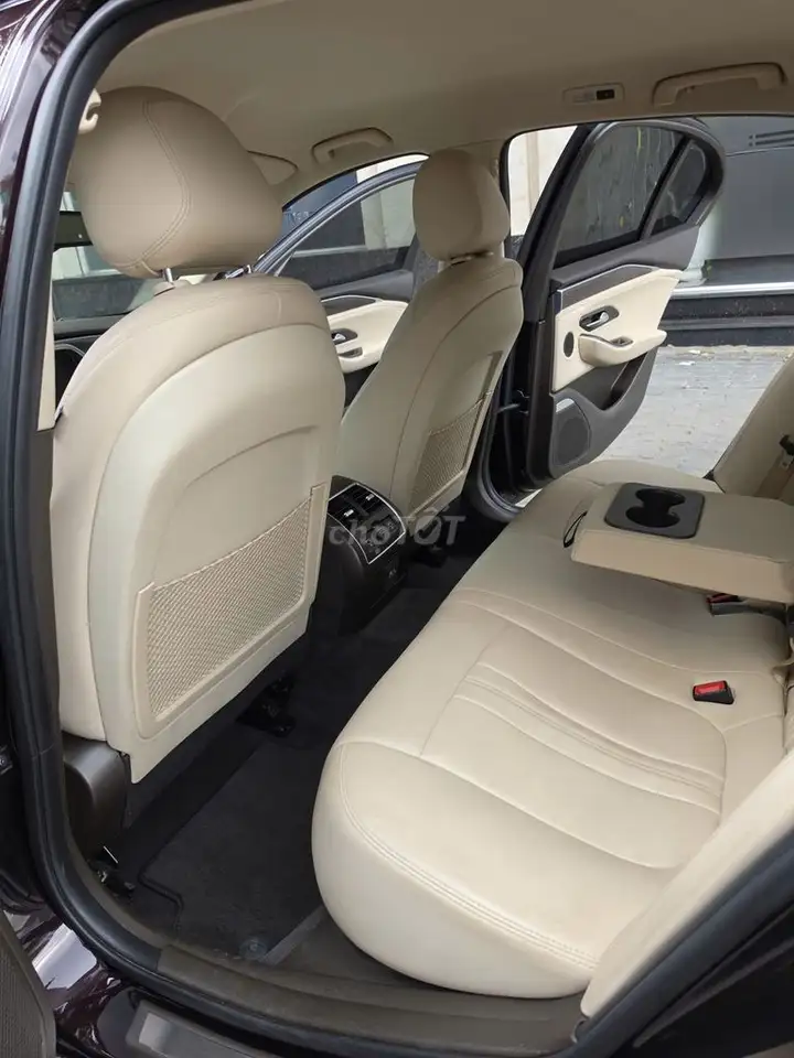 Vinfast LuxA Premium 2021 Коричневый/Бежевый 49000 км