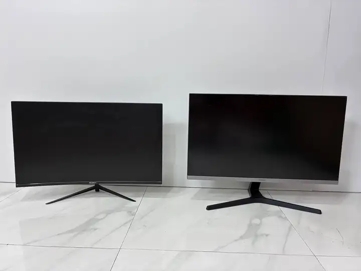 Мониторы Samsung 28 и 27 дюймов