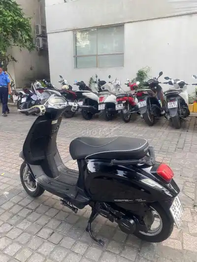 Скутер Vespa 50cc