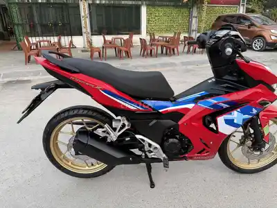Honda Winner V3 ABS 2023 номер 29 с линзованной оптикой