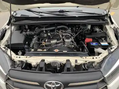Toyota Innova 2019, отличное состояние