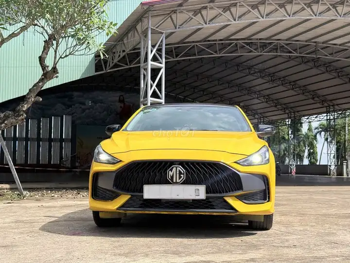 MG MG5 Lux 2022 Желтый 60 тыс. км
