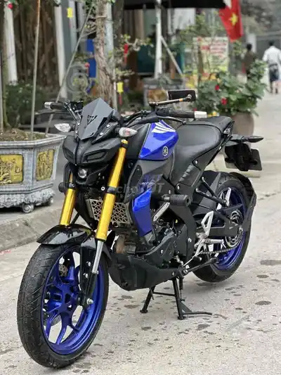Yamaha MT-15 2021 12 000 км черно-синий