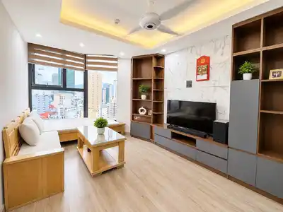 Квартира в центре, комплекс HUD, 65м, 2 спальни