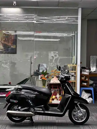 Lambretta X300 2026 400 км Черный