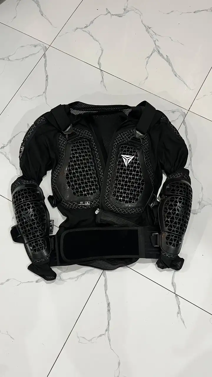 Эндуро экип Motowolf