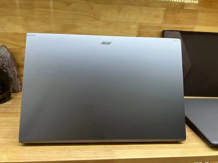 Acer Aspire 5 I5-1235U/16GB/512GB/RTX 2050 4G/15.6 FHD