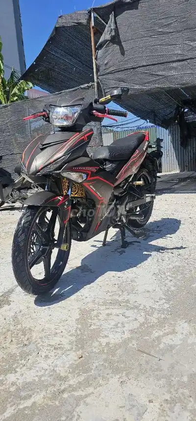 Yamaha Exciter 150 2018 черно-красный