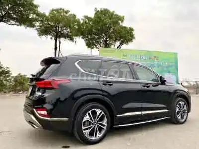 Hyundai SantaFe Новый 2-осный бензиновый более 3 тысяч