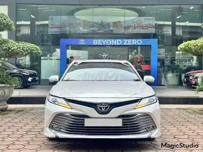Toyota Camry 2.5Q 2021