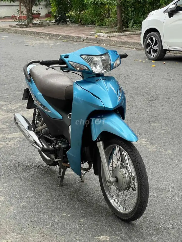 Honda Wave A119 сине-серебристый Вьетнам 2017