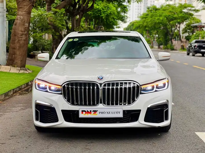 ❤️ BMW 730Li – Полный M Sport 2022 – Белый/коричневый