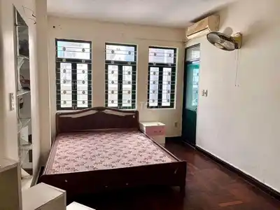 Дом целиком, 5 этажей, 28м², улица Нгуен Тхи Динь, Кау Зяй