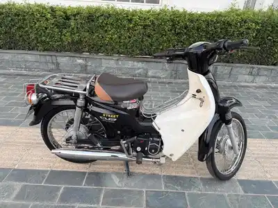 Honda Cub 50cc 2019 черный, белый