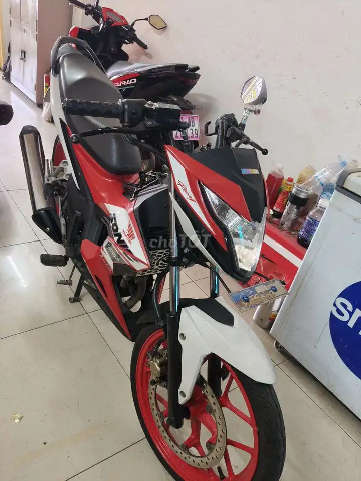 Honda Sonic 2018 красно-белый