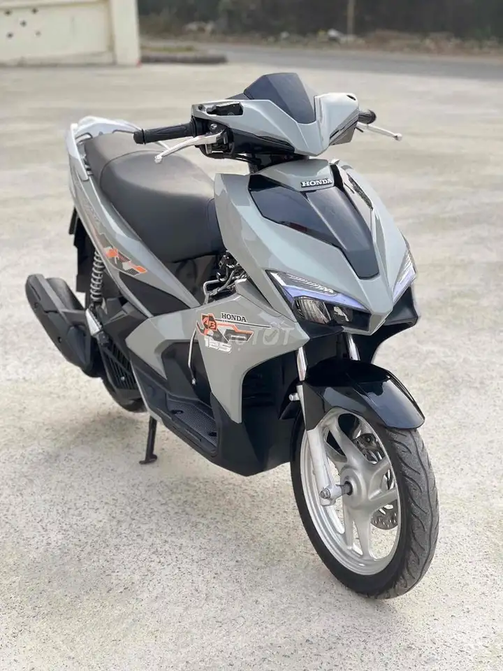Honda Airblade 125cc, состояние 98%, умная блокировка