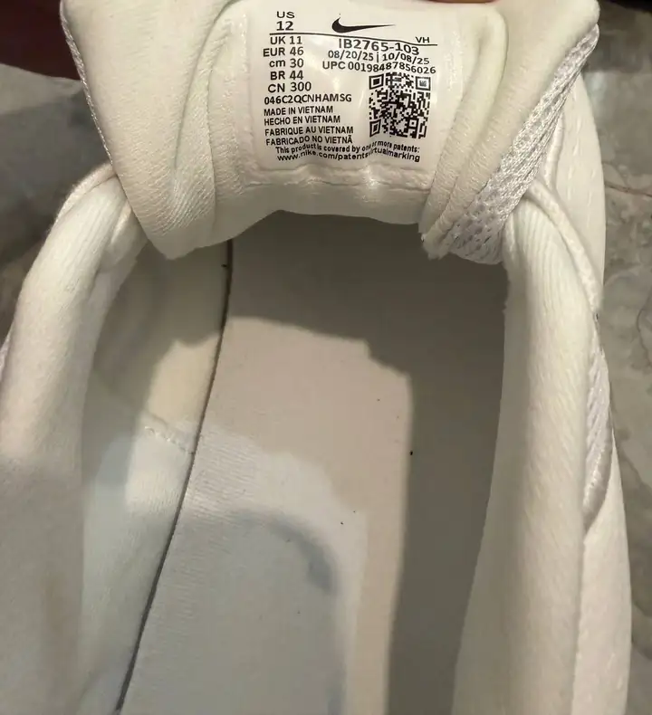 Nike кроссовки