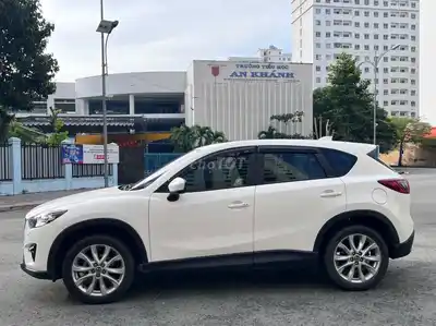 Mazda CX5 2014 2.0 90000 км Белый
