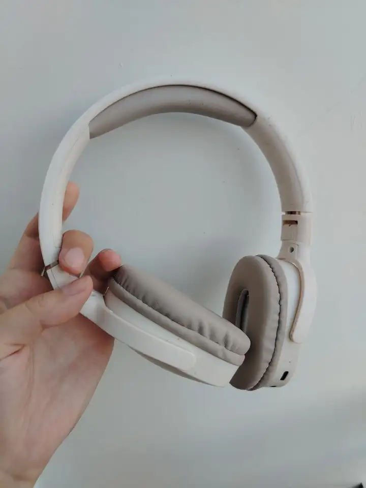 Беспроводные Bluetooth наушники